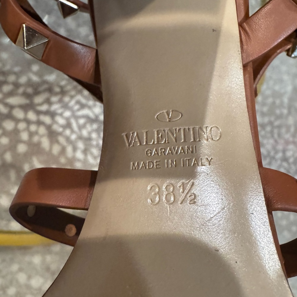 Valentino Garavani 90mm Rockstud Caged T-Strap Leather Sandals Brown 8.5 - Picture 15 of 16